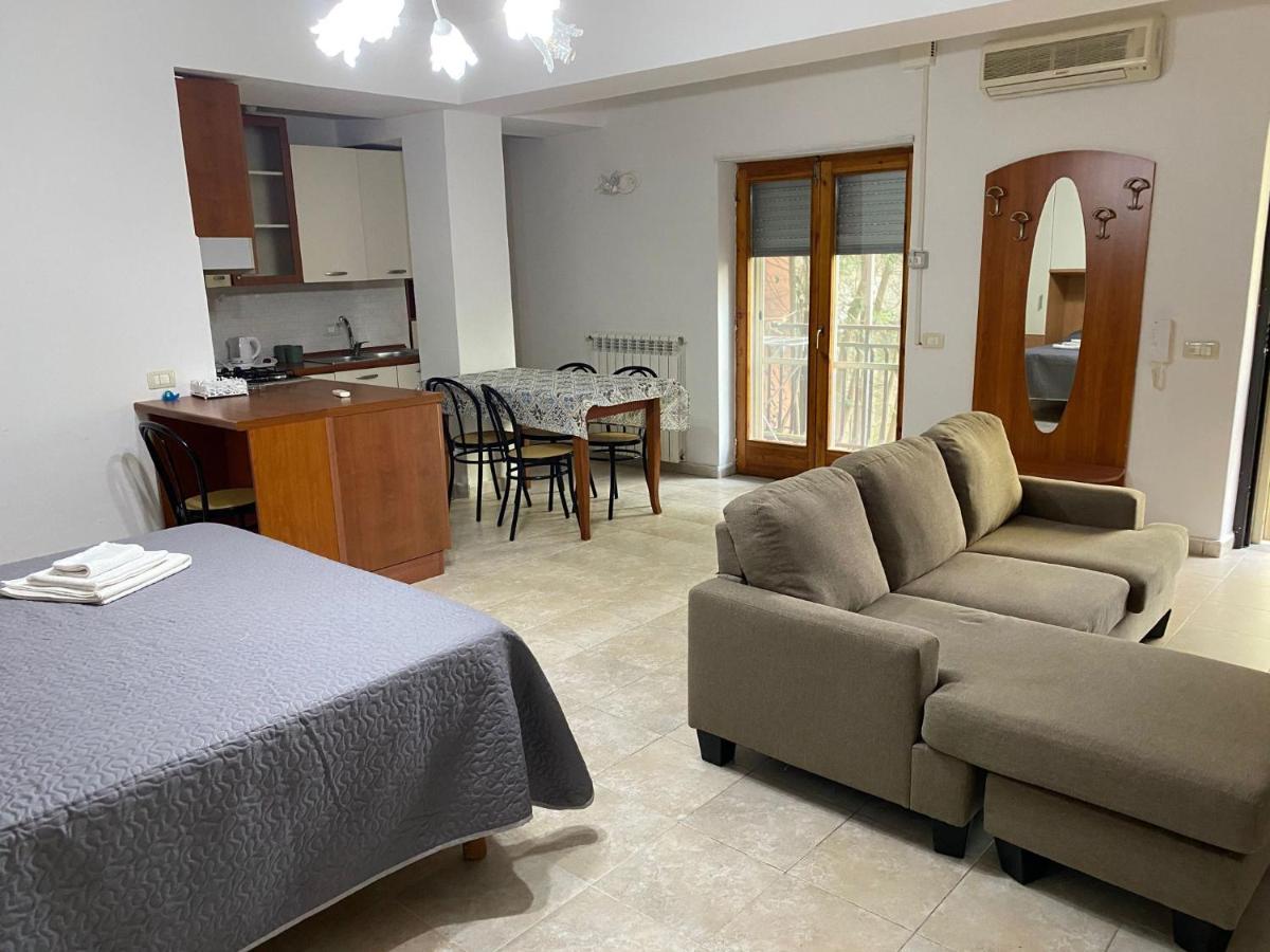 B&B Dionigi Κρότωνας Εξωτερικό φωτογραφία